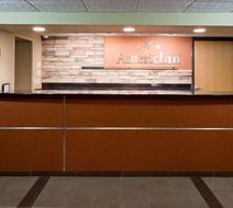 AmericInn by Wyndham Grafton Lobby