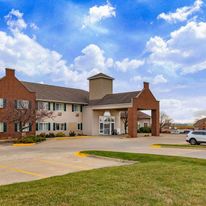 AmericInn by Wyndham Pella
