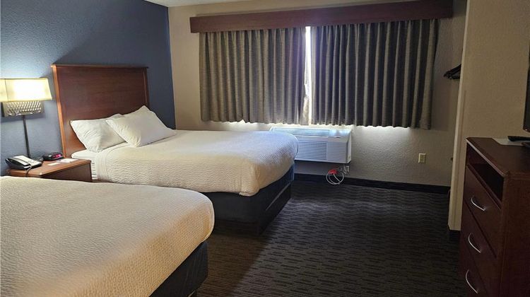 AmericInn Lodge & Suites Marshall Room