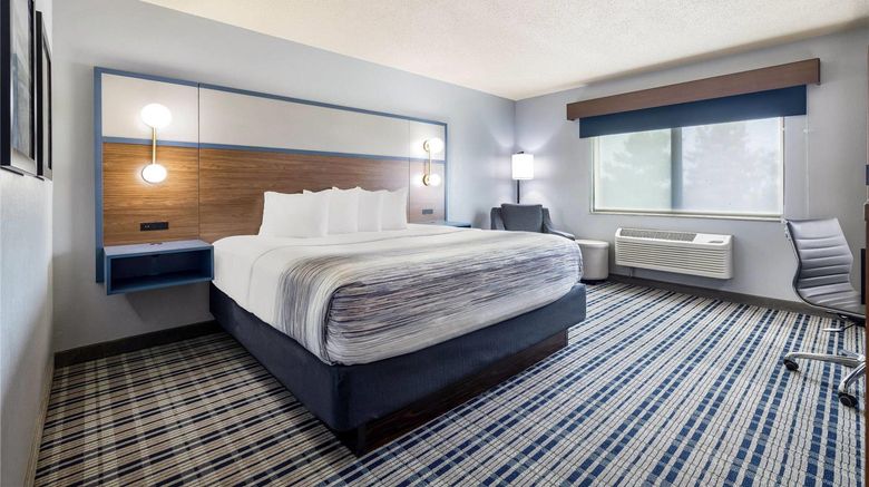 <b>AmericInn by Wyndham Chamberlain Room</b>. Images powered by <a href="https://iceportal.shijigroup.com/" title="IcePortal" target="_blank">IcePortal</a>.
