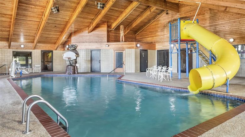 <b>AmericInn by Wyndham Chamberlain Pool</b>. Images powered by <a href="https://iceportal.shijigroup.com/" title="IcePortal" target="_blank">IcePortal</a>.