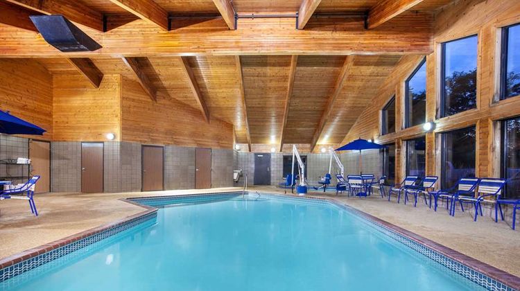 AmericInn Hotel & Suites Stillwater Pool