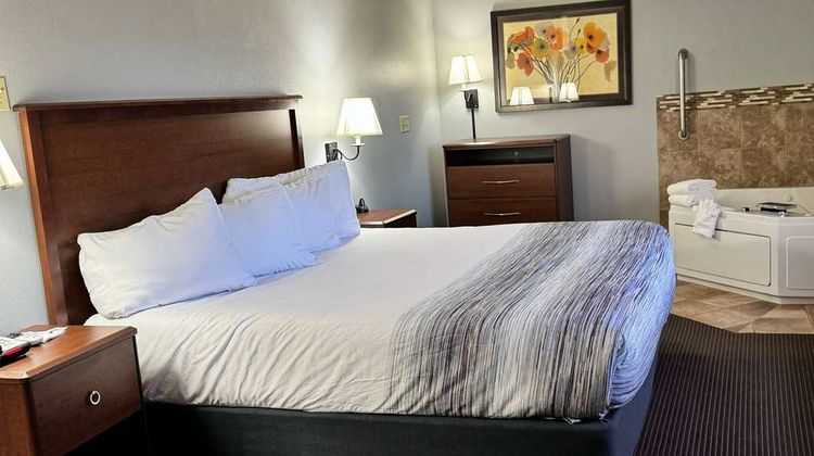 AmericInn Hotel & Suites Stillwater Room
