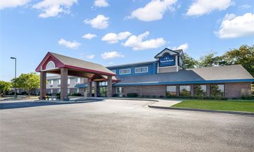 AmericInn Hotel & Suites Stillwater