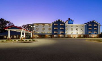 AmericInn by Wyndham Inver Grove