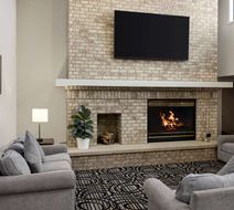 AmericInn by Wyndham Inver Grove Lobby
