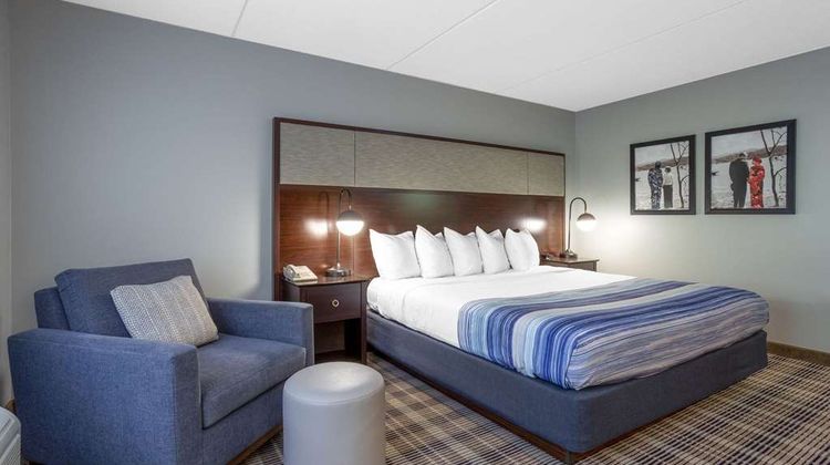 AmericInn by Wyndham Madison South Room
