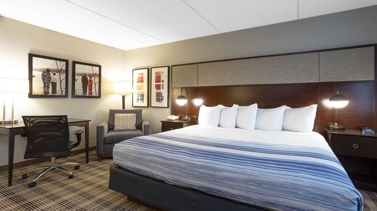 AmericInn by Wyndham Madison South Room