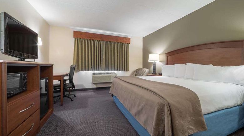 <b>AmericInn by Wyndham Hutchinson Room</b>. Images powered by <a href="https://iceportal.shijigroup.com/" title="IcePortal" target="_blank">IcePortal</a>.