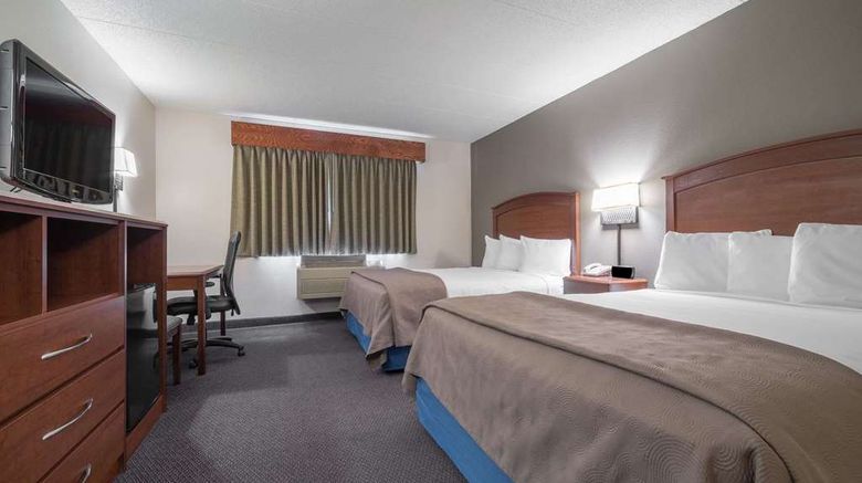 <b>AmericInn by Wyndham Hutchinson Room</b>. Images powered by <a href="https://iceportal.shijigroup.com/" title="IcePortal" target="_blank">IcePortal</a>.