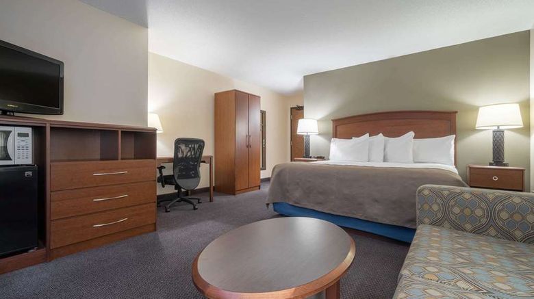 <b>AmericInn by Wyndham Hutchinson Suite</b>. Images powered by <a href="https://iceportal.shijigroup.com/" title="IcePortal" target="_blank">IcePortal</a>.