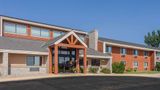 AmericInn by Wyndham Hutchinson Exterior