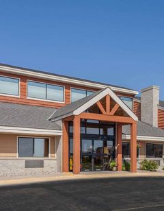 AmericInn by Wyndham Hutchinson