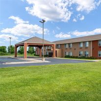 AmericInn by Wyndham Hutchinson