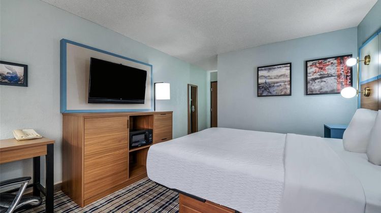 AmericInn by Wyndham Cloquet Room