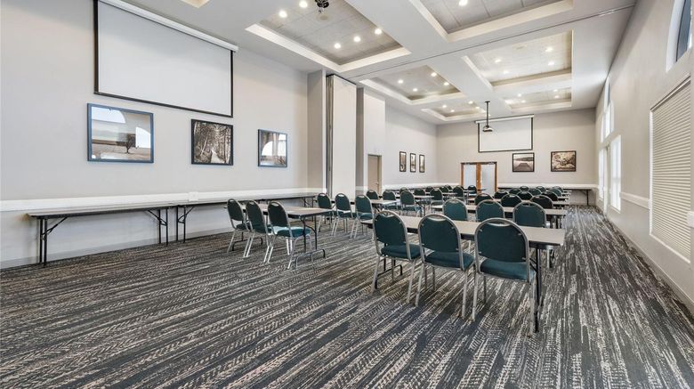 <b>AmericInn by Wyndham Valley City Conf Ct Meeting</b>. Images powered by <a href="https://iceportal.shijigroup.com/" title="IcePortal" target="_blank">IcePortal</a>.