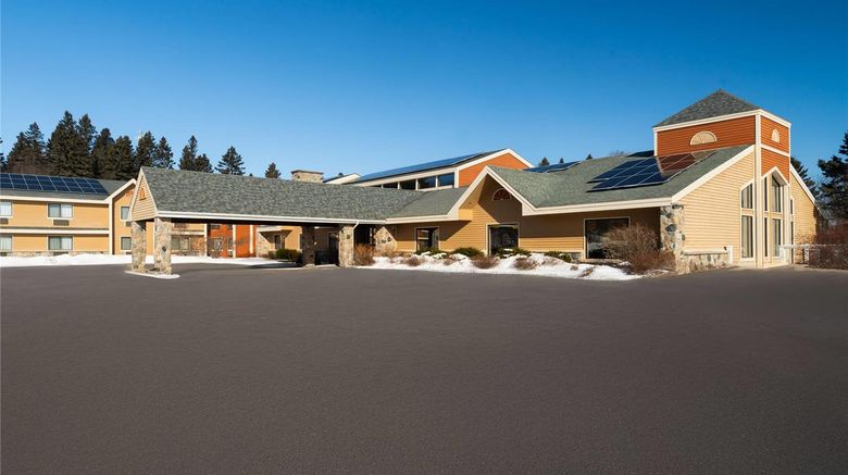 <b>AmericInn by Wyndham Tofte-Lake Superior Exterior</b>. Images powered by <a href="https://iceportal.shijigroup.com/" title="IcePortal" target="_blank">IcePortal</a>.