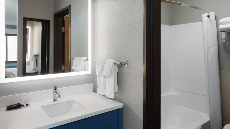 <b>AmericInn by Wyndham Tofte-Lake Superior Room</b>. Images powered by <a href="https://iceportal.shijigroup.com/" title="IcePortal" target="_blank">IcePortal</a>.