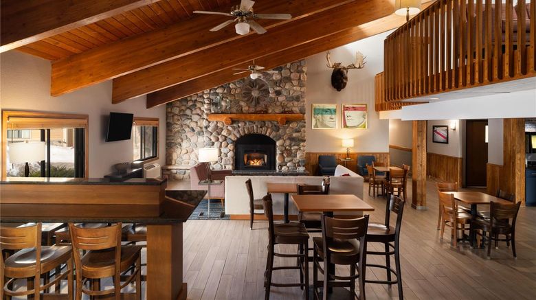 <b>AmericInn by Wyndham Tofte-Lake Superior Lobby</b>. Images powered by <a href="https://iceportal.shijigroup.com/" title="IcePortal" target="_blank">IcePortal</a>.