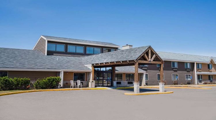 AmericInn by Wyndham Park Rapids Exterior
