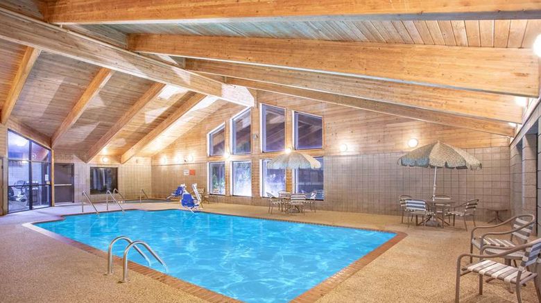<b>AmericInn by Wyndham Ankeny Pool</b>. Images powered by <a href="https://iceportal.shijigroup.com/" title="IcePortal" target="_blank">IcePortal</a>.