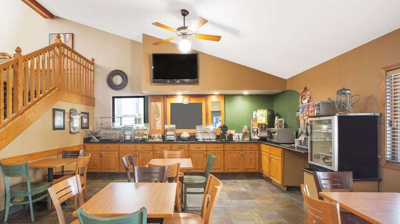 <b>AmericInn by Wyndham Ankeny Other</b>. Images powered by <a href="https://iceportal.shijigroup.com/" title="IcePortal" target="_blank">IcePortal</a>.