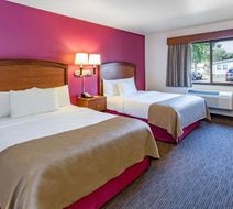 AmericInn by Wyndham Medora Room