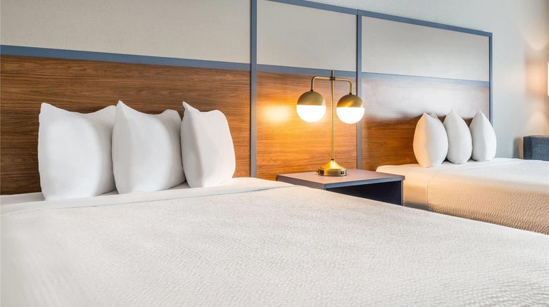 <b>AmericInn by Wyndham Mounds View Room</b>. Images powered by <a href="https://iceportal.shijigroup.com/" title="IcePortal" target="_blank">IcePortal</a>.