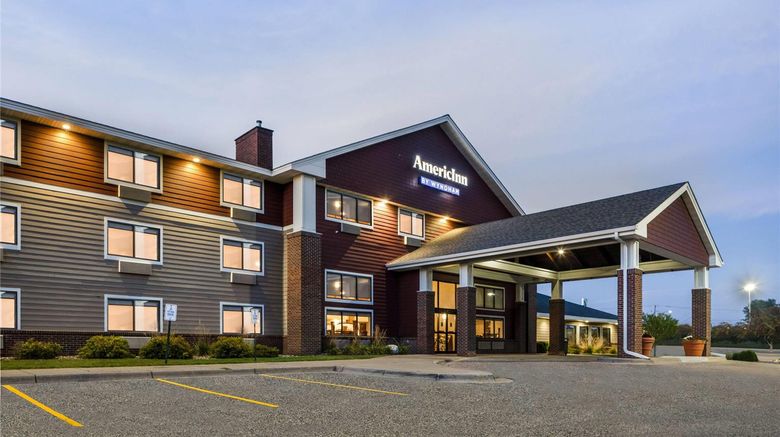 <b>AmericInn by Wyndham Mounds View Exterior</b>. Images powered by <a href="https://iceportal.shijigroup.com/" title="IcePortal" target="_blank">IcePortal</a>.