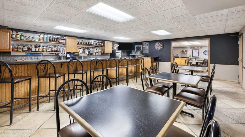 <b>AmericInn by Wyndham Aberdeen Restaurant</b>. Images powered by <a href="https://iceportal.shijigroup.com/" title="IcePortal" target="_blank">IcePortal</a>.