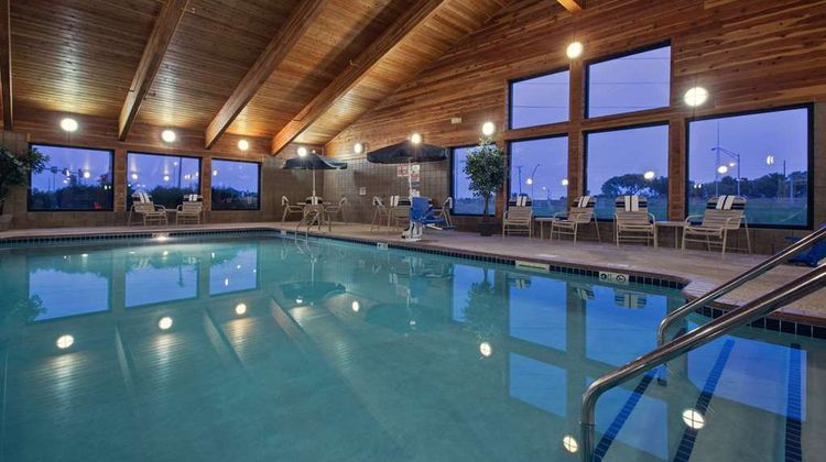 AmericInn Lodge & Suites Fort Dodge Pool
