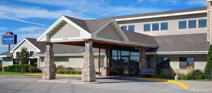 AmericInn Lodge & Suites Fort Dodge Exterior
