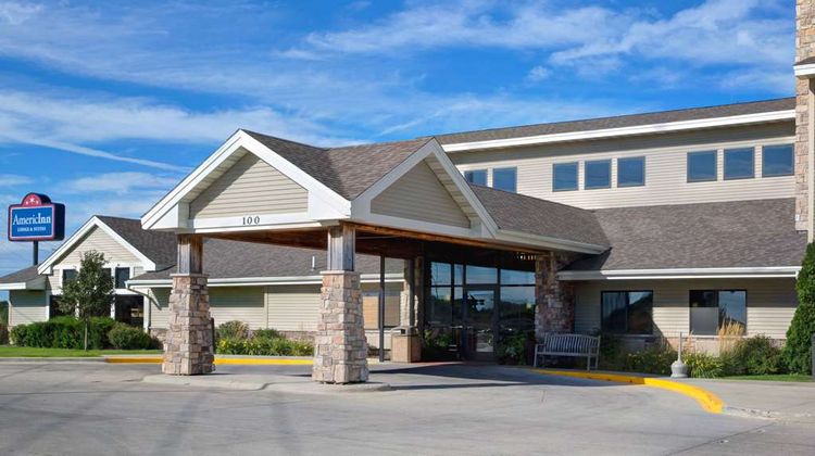 AmericInn Lodge & Suites Fort Dodge Exterior