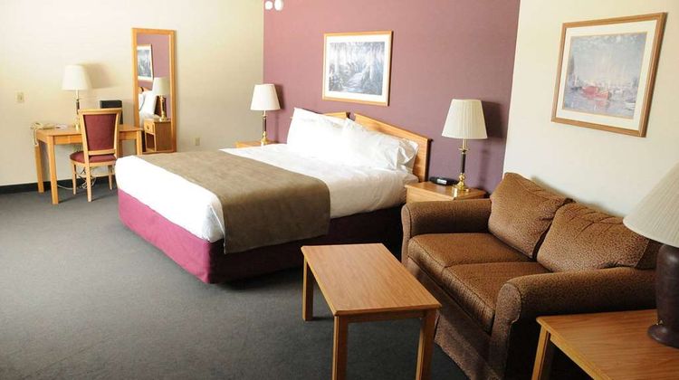 AmericInn by Wyndham Merrill Room