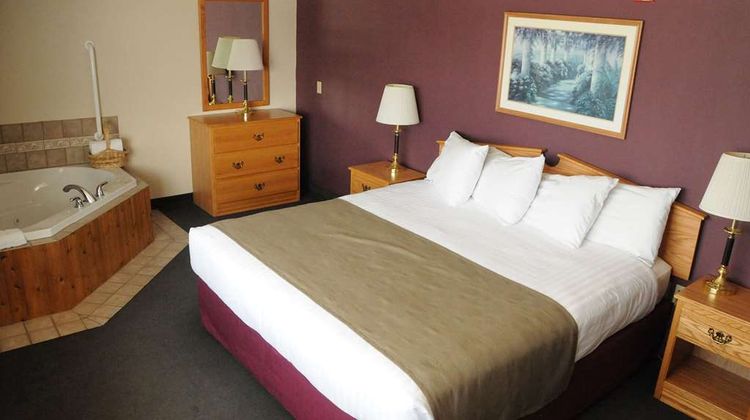 AmericInn by Wyndham Merrill Room