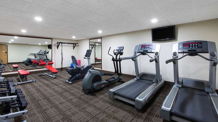 AmericInn by Wyndham Merrill Health