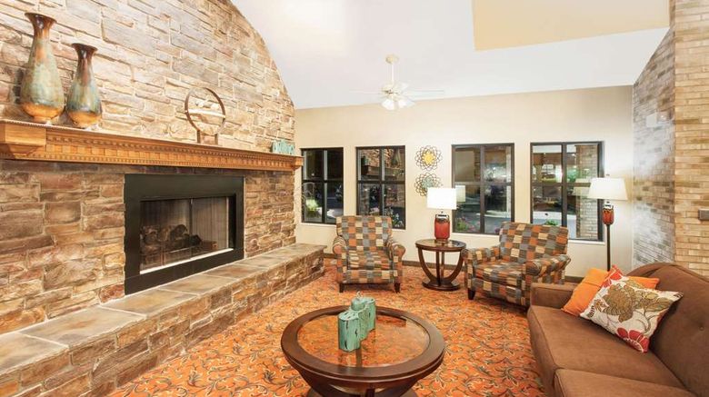 <b>AmericInn by Wyndham Greenville Lobby</b>. Images powered by <a href="https://iceportal.shijigroup.com/" title="IcePortal" target="_blank">IcePortal</a>.
