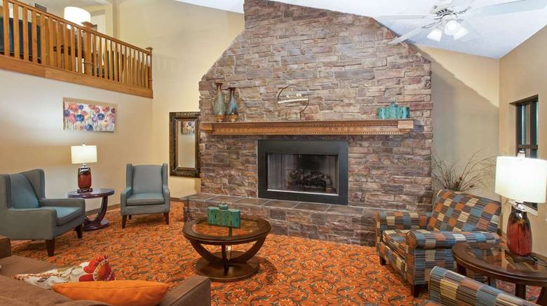 <b>AmericInn by Wyndham Greenville Lobby</b>. Images powered by <a href="https://iceportal.shijigroup.com/" title="IcePortal" target="_blank">IcePortal</a>.