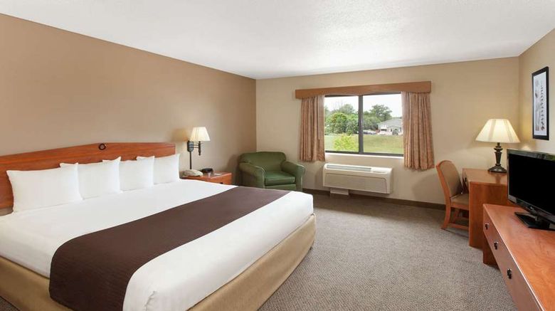 <b>AmericInn by Wyndham Greenville Room</b>. Images powered by <a href="https://iceportal.shijigroup.com/" title="IcePortal" target="_blank">IcePortal</a>.