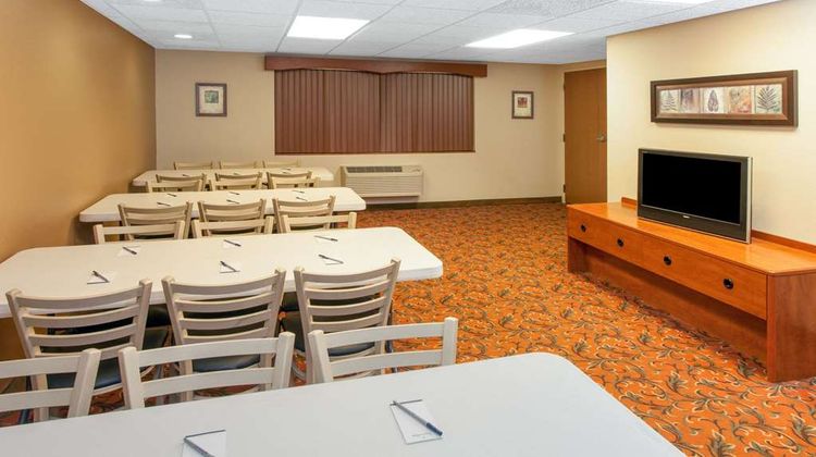 AmericInn by Wyndham Greenville Meeting
