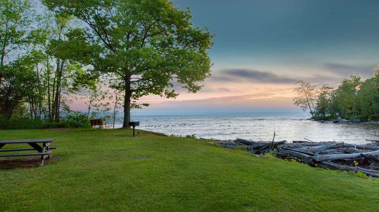 <b>AmericInn by Wyndham Silver City Beach</b>. Images powered by <a href="https://iceportal.shijigroup.com/" title="IcePortal" target="_blank">IcePortal</a>.