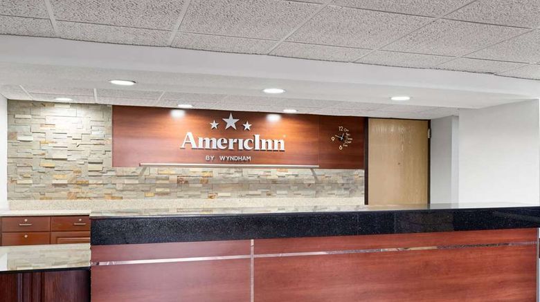 <b>AmericInn by Wyndham Shakopee Lobby</b>. Images powered by <a href="https://iceportal.shijigroup.com/" title="IcePortal" target="_blank">IcePortal</a>.