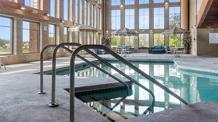 AmericInn by Wyndham Green Bay East Pool