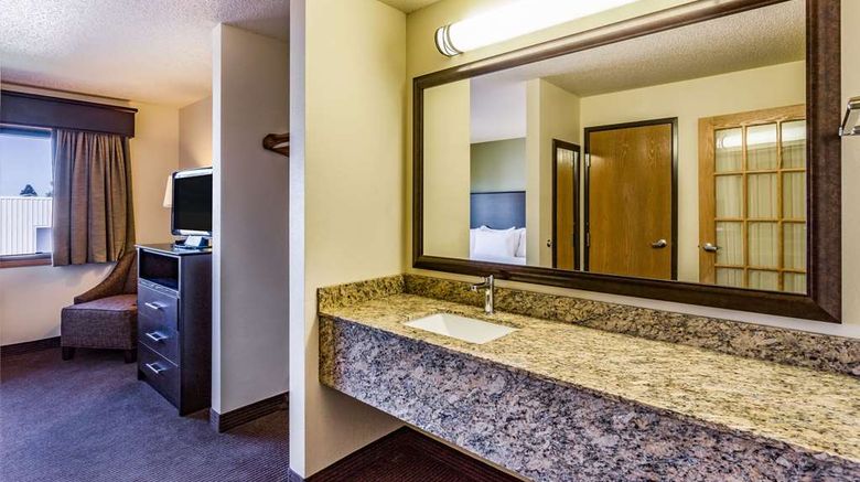 <b>AmericInn by Wyndham Hampton Room</b>. Images powered by <a href="https://iceportal.shijigroup.com/" title="IcePortal" target="_blank">IcePortal</a>.