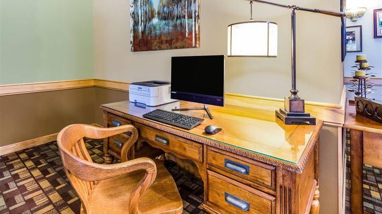 AmericInn by Wyndham Hampton Other