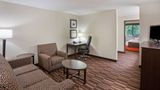 AmericInn by Wyndham Sartell Suite