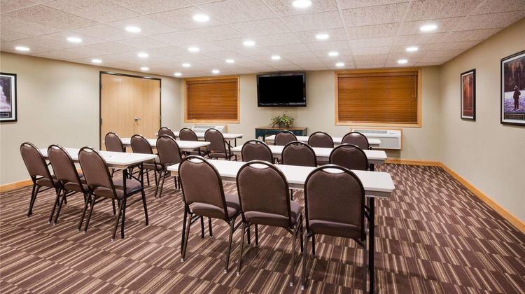 AmericInn by Wyndham Sartell Meeting