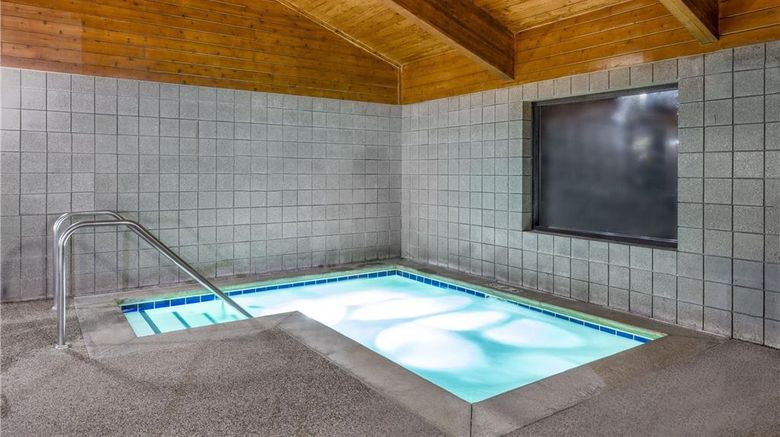 <b>AmericInn by Wyndham Dickinson Pool</b>. Images powered by <a href="https://iceportal.shijigroup.com/" title="IcePortal" target="_blank">IcePortal</a>.