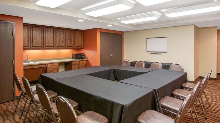 AmericInn by Wyndham Ottumwa Meeting