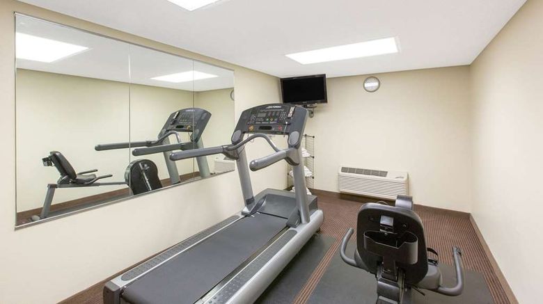 <b>AmericInn by Wyndham Ottumwa Health</b>. Images powered by <a href="https://iceportal.shijigroup.com/" title="IcePortal" target="_blank">IcePortal</a>.